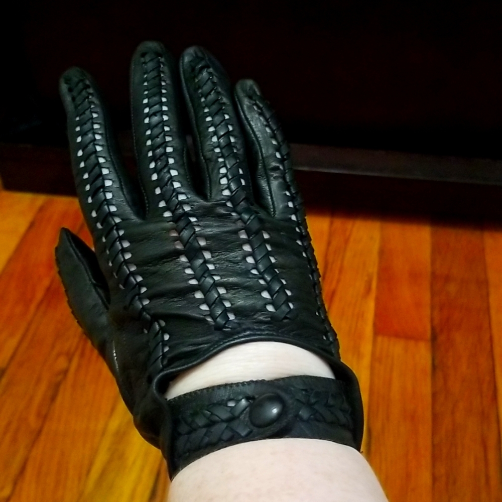 Vintage Inspired Leather Driving Gloves